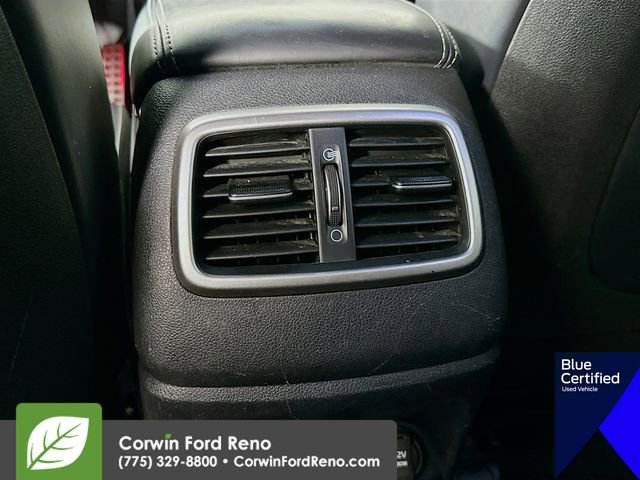 Used 2019 Kia Sorento SX image 31