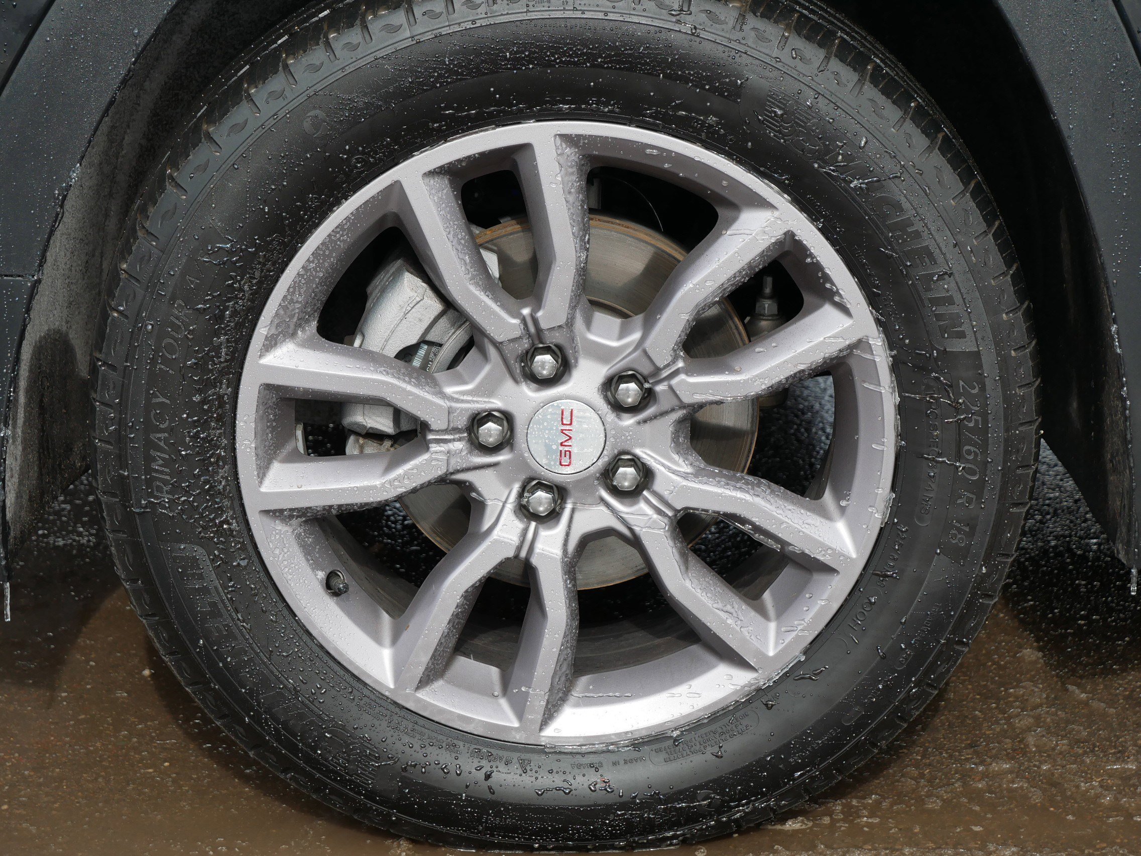 Used 2024 GMC Terrain SLT image 15