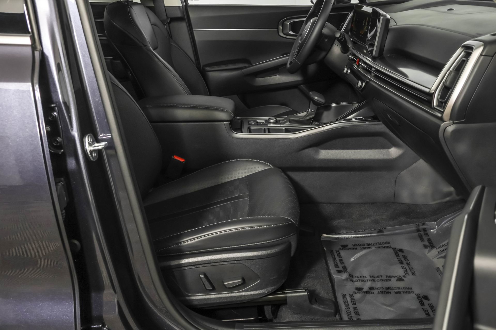 Used 2025 Kia Sorento EX image 45