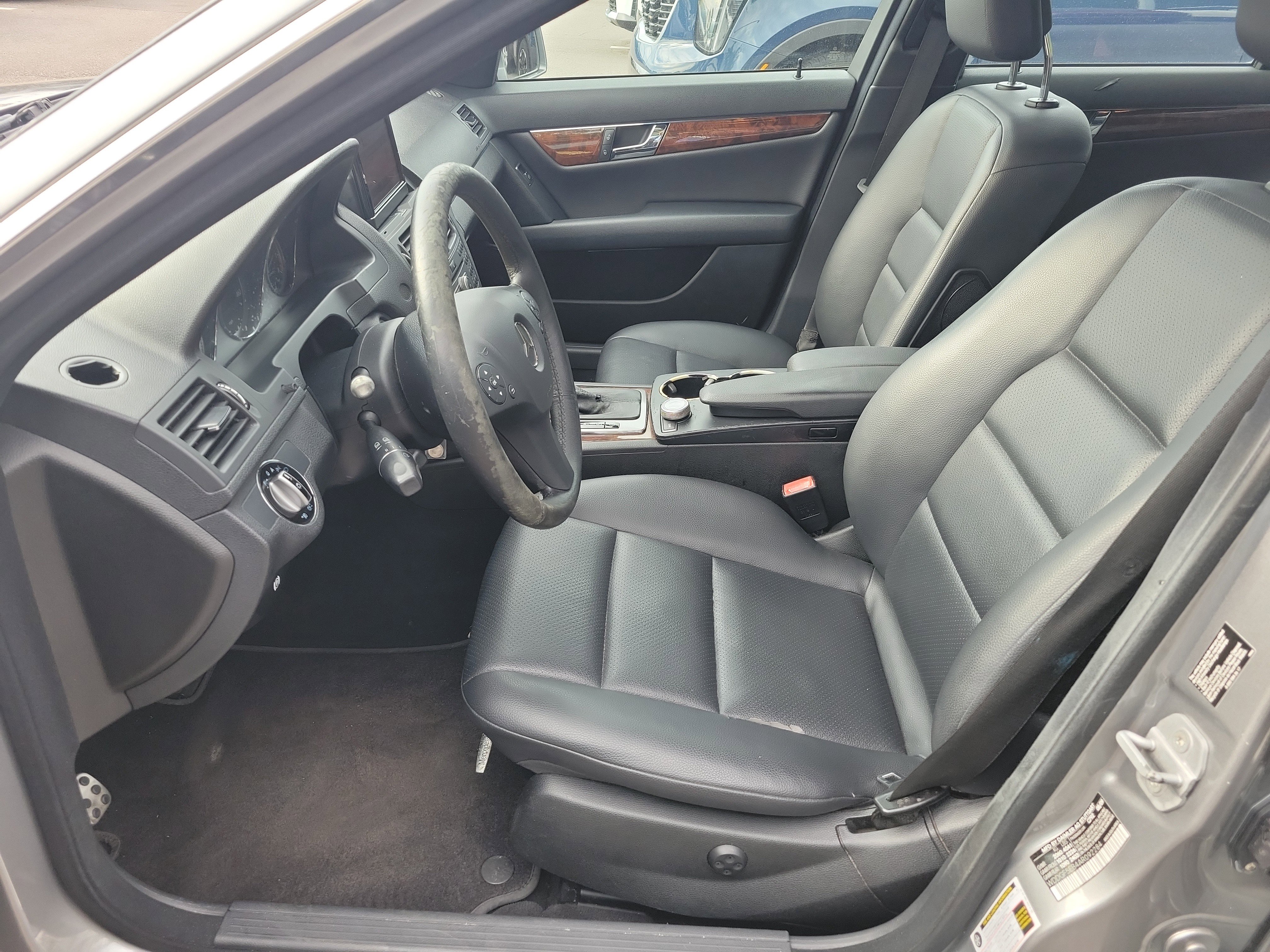 Used 2010 Mercedes-Benz C 300 Sedan image 64