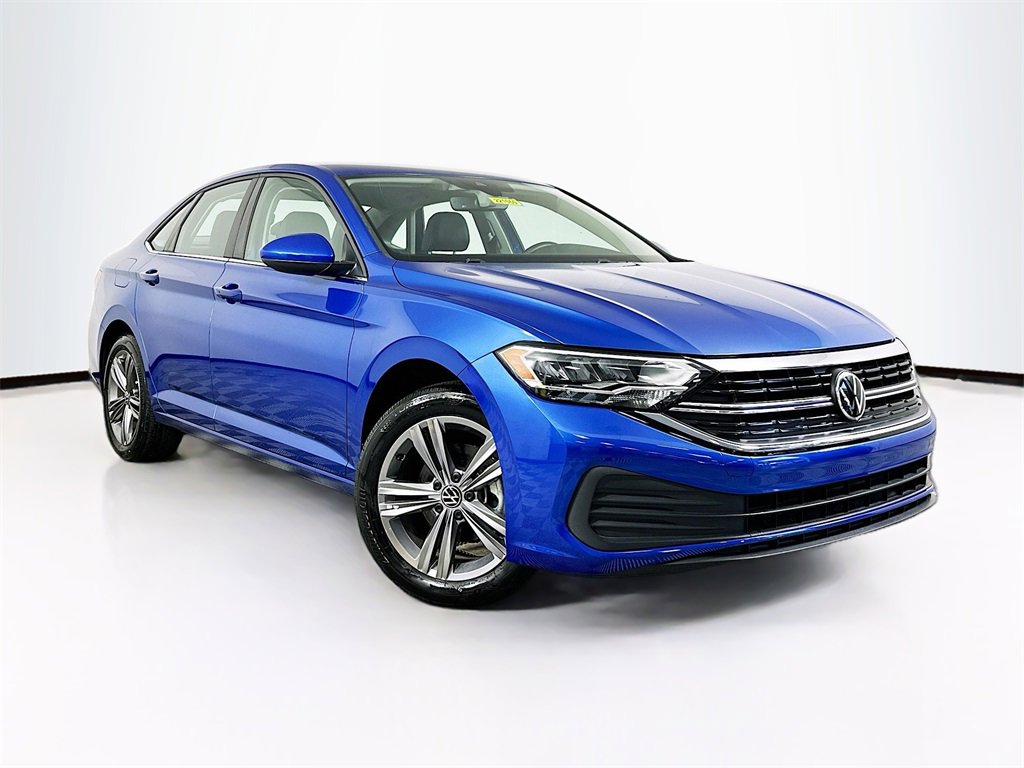 Used 2022 Volkswagen Jetta SE image 1