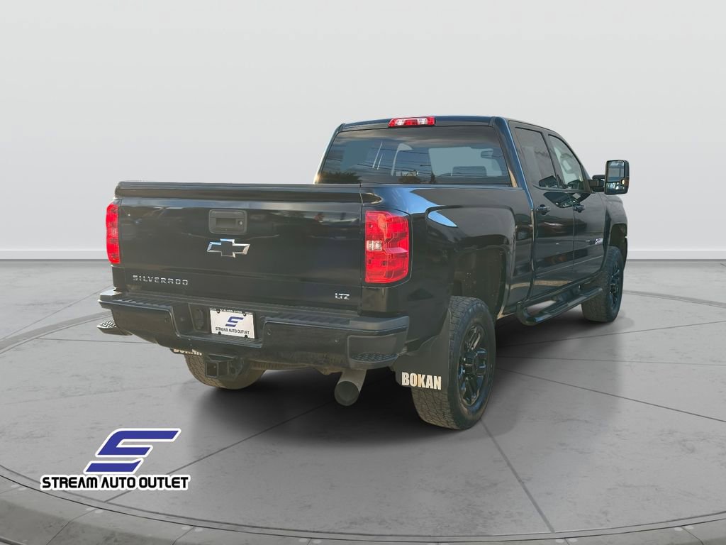 Used 2018 Chevrolet Silverado 2500 LTZ image 6