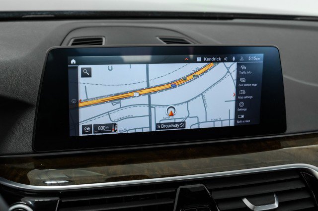 Used 2020 BMW 540i xDrive image 21