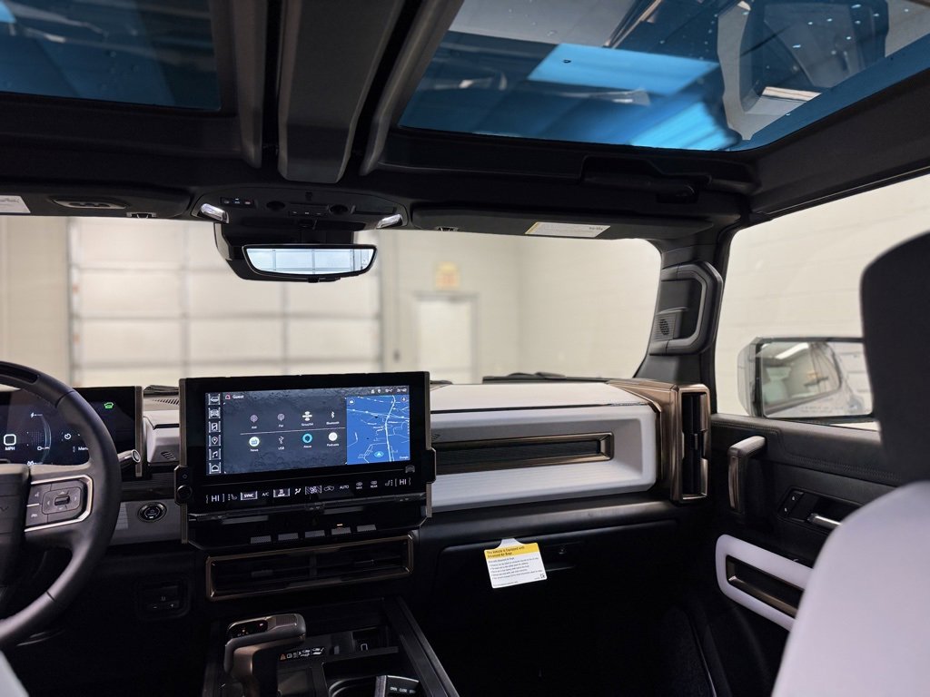 New 2025 GMC Hummer EV 2X w/ LPO, Sport Package image 22