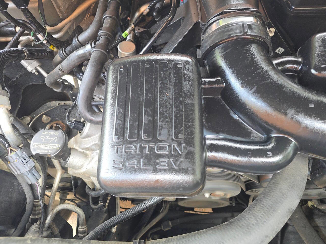 Used 2013 Ford Expedition Limited RWD image 45