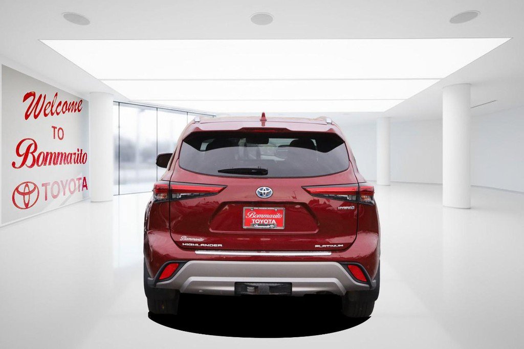 Used 2021 Toyota Highlander Platinum AWD/4WD image 6