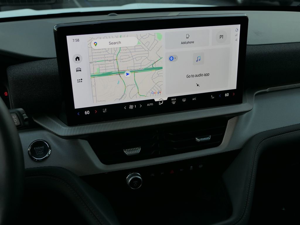 Used 2025 Ford Explorer Active w/ Active Comfort Package image 21