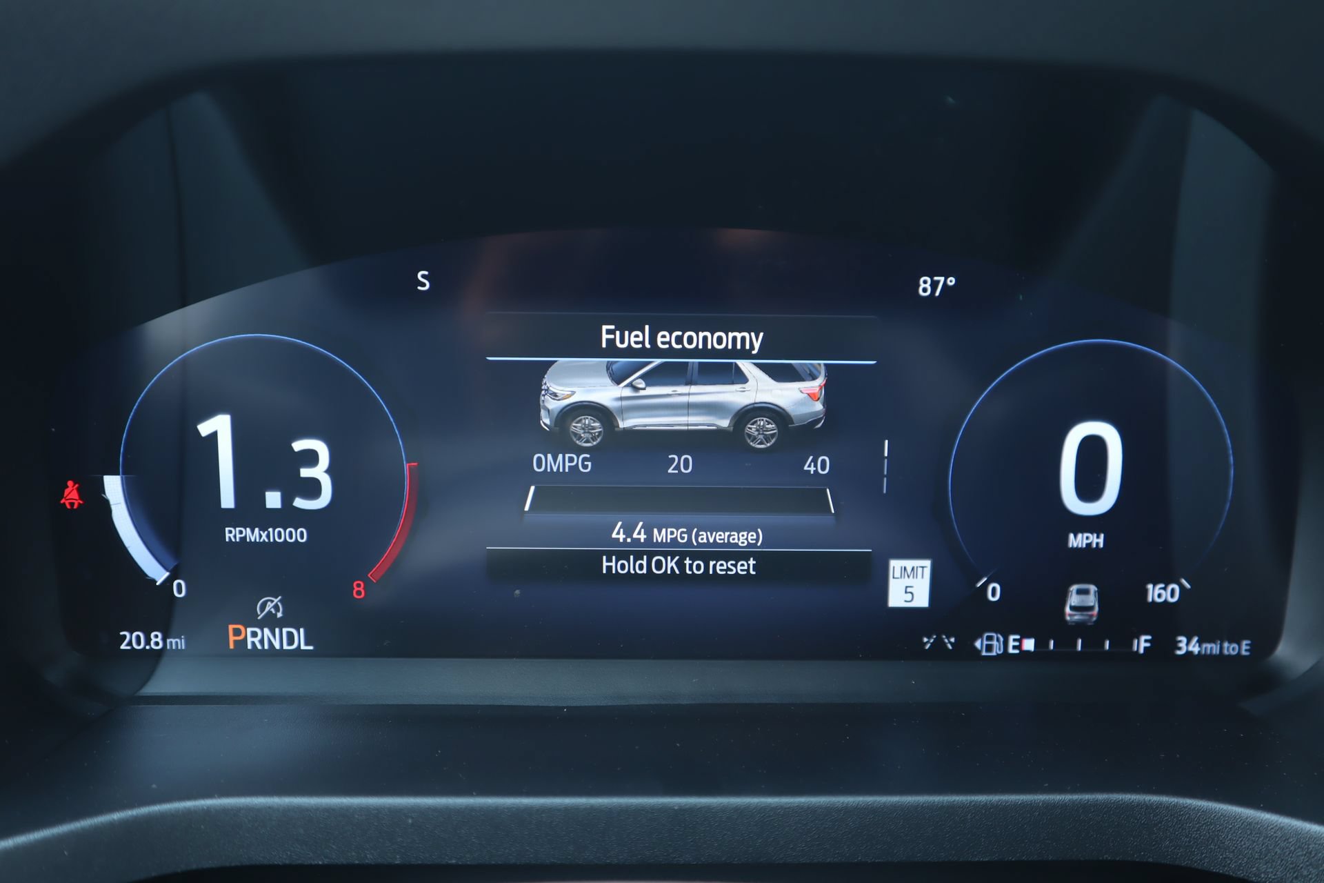 New 2026 Ford Explorer ST-Line w/ ST-Line Street Pack AWD/4WD image 4