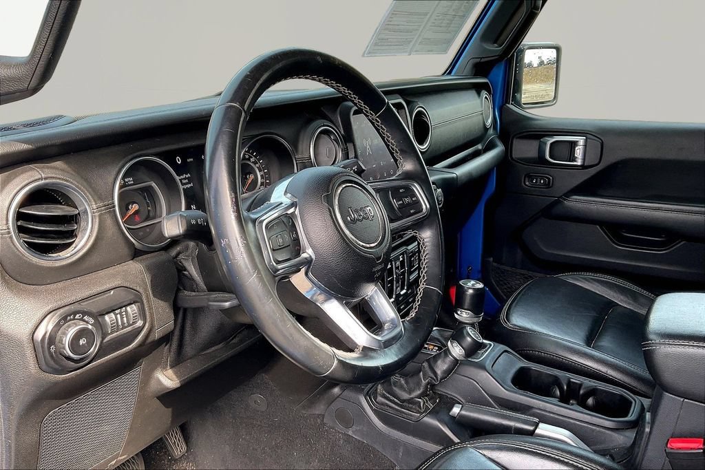 Used 2021 Jeep Wrangler Unlimited Sahara AWD/4WD image 18
