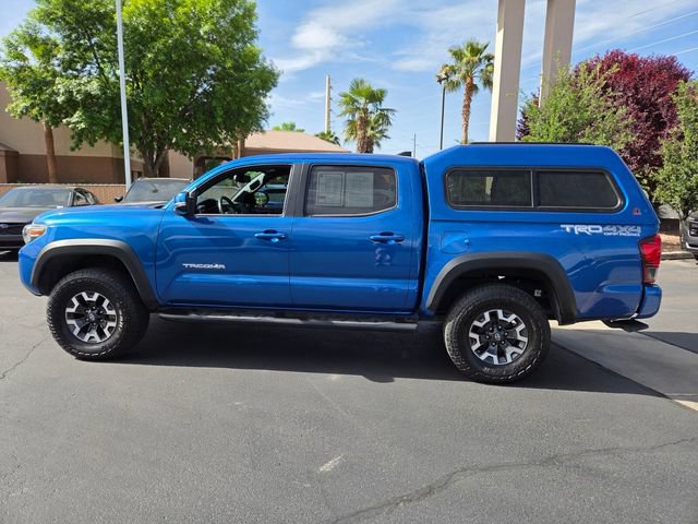 Used 2018 Toyota Tacoma TRD Off-Road w/ Technology Package AWD/4WD image 7