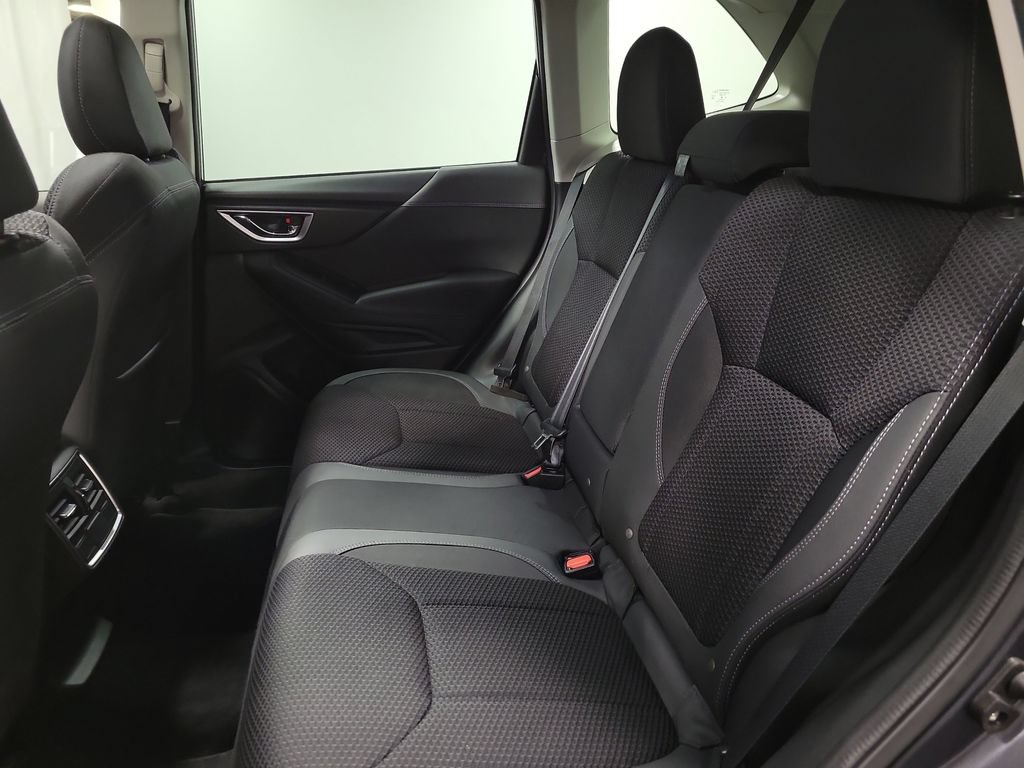 Used 2023 Subaru Forester Premium AWD/4WD image 20