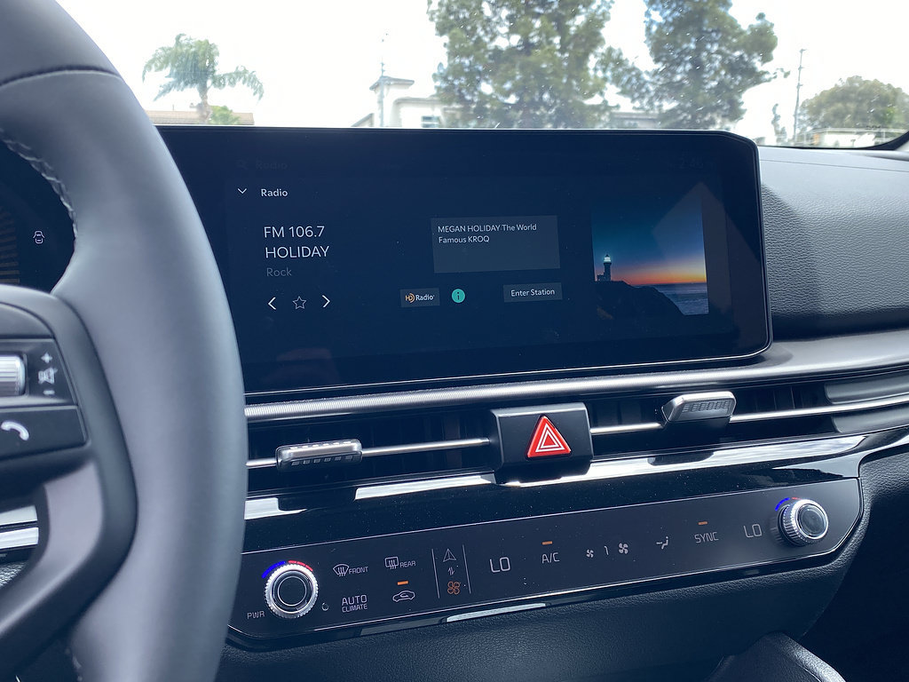New 2026 Kia Sportage EX FWD image 18