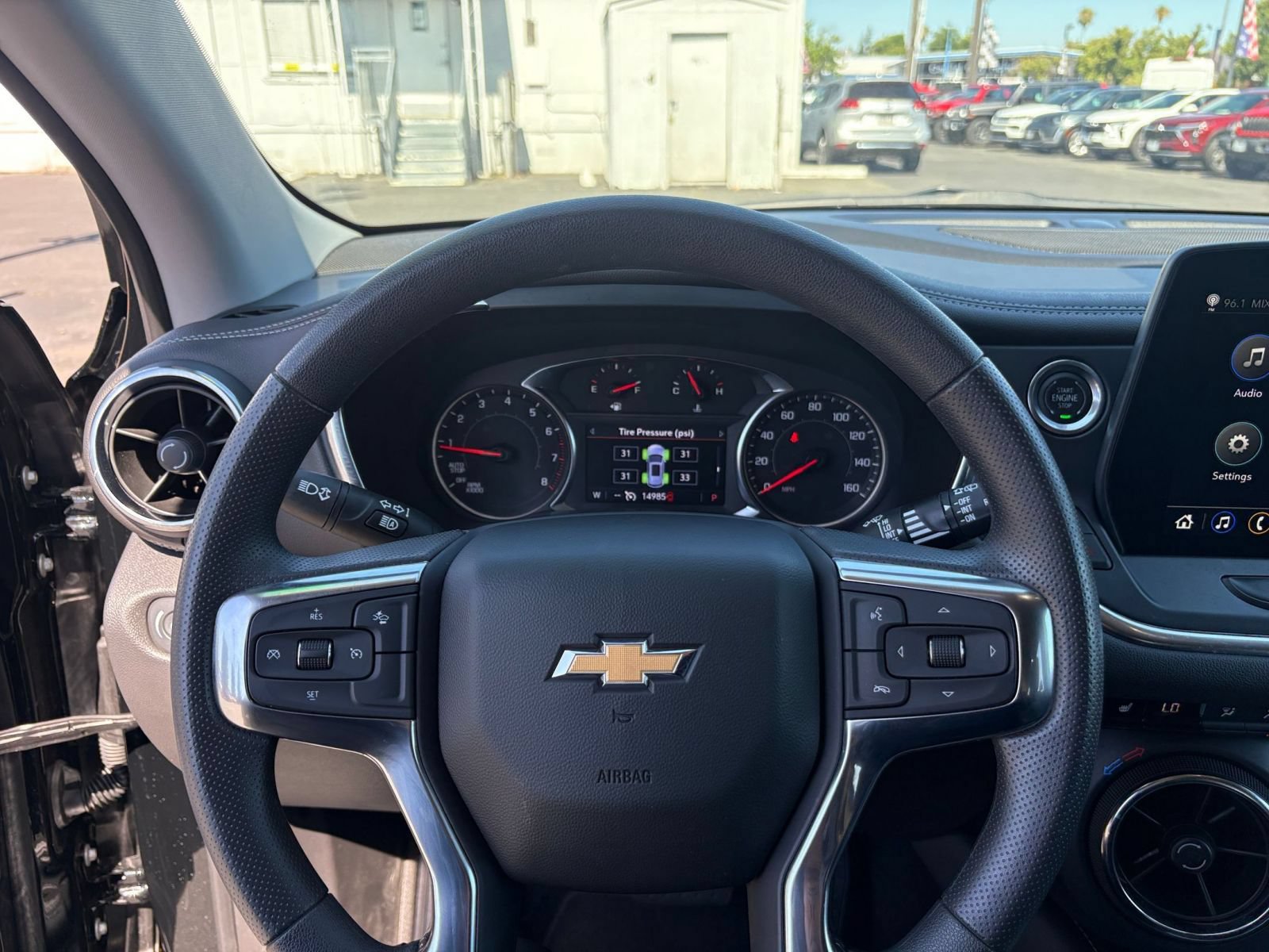 Used 2025 Chevrolet Blazer LT FWD image 30