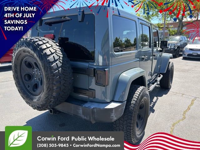 Used 2014 Jeep Wrangler Unlimited Rubicon w/ Connectivity Group AWD/4WD image 5