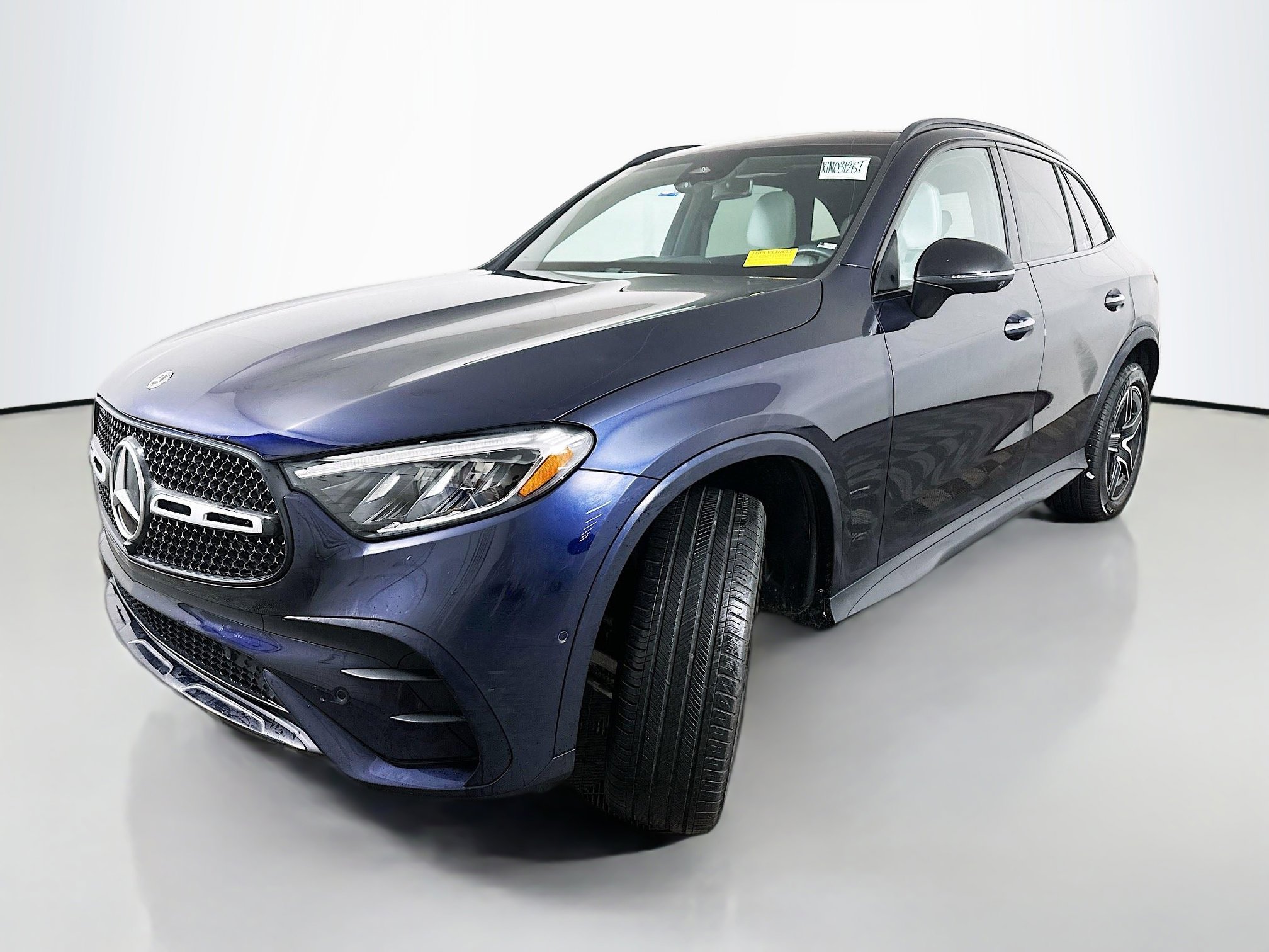 Certified 2023 Mercedes-Benz GLC 300 4MATIC image 3