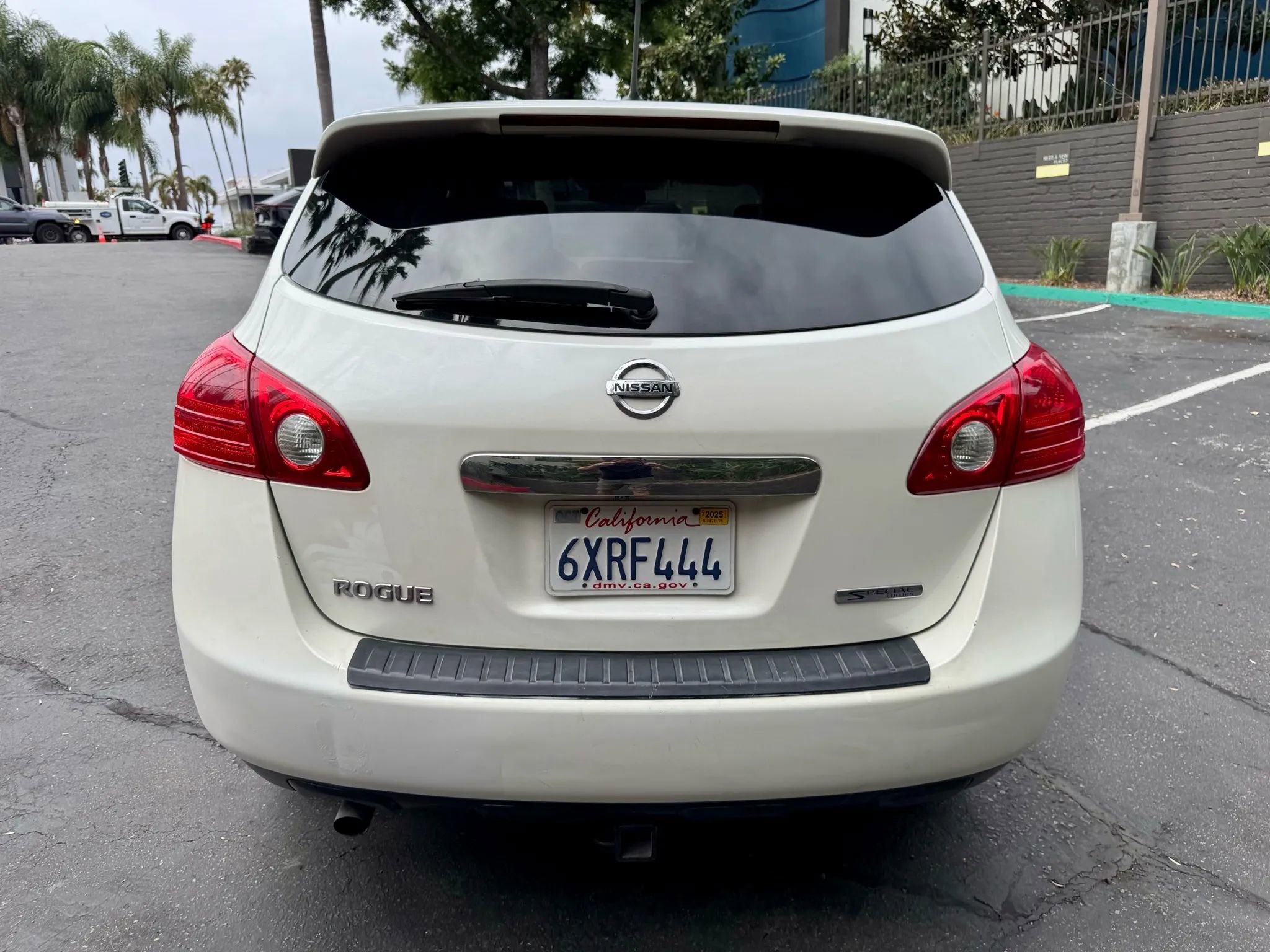 Used 2012 Nissan Rogue S w/ Special Edition Pkg FWD image 5