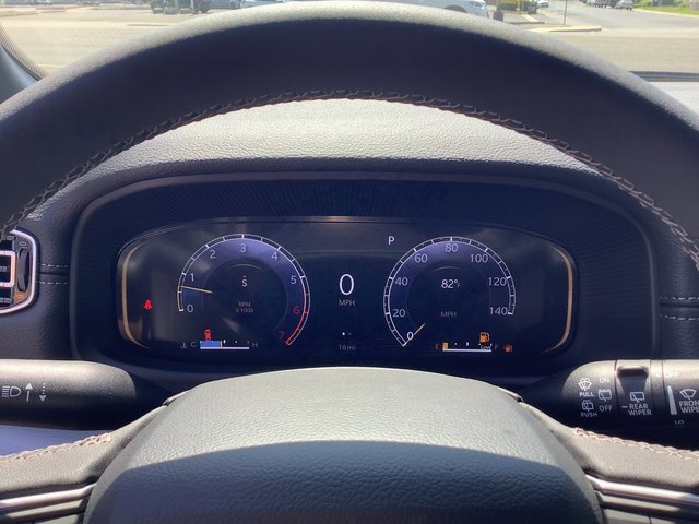 New 2025 Jeep Wagoneer Series II image 14