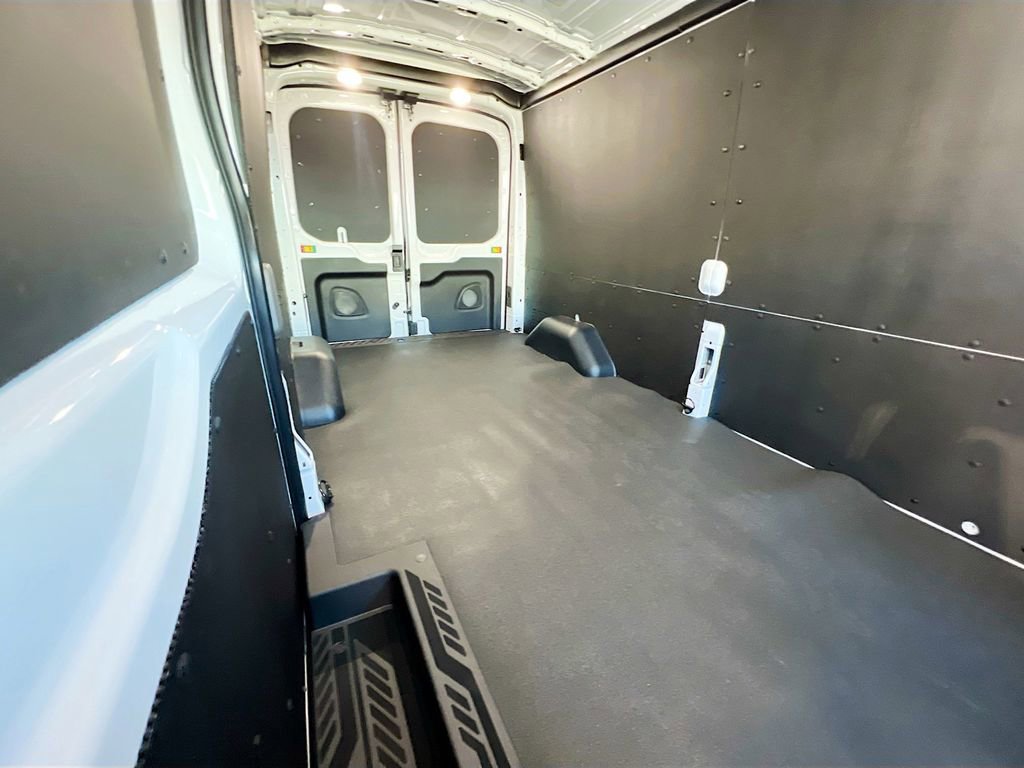 New 2026 Ford Transit 250 148 Medium Roof Extended AWD w/ Load Area Protection Package image 14