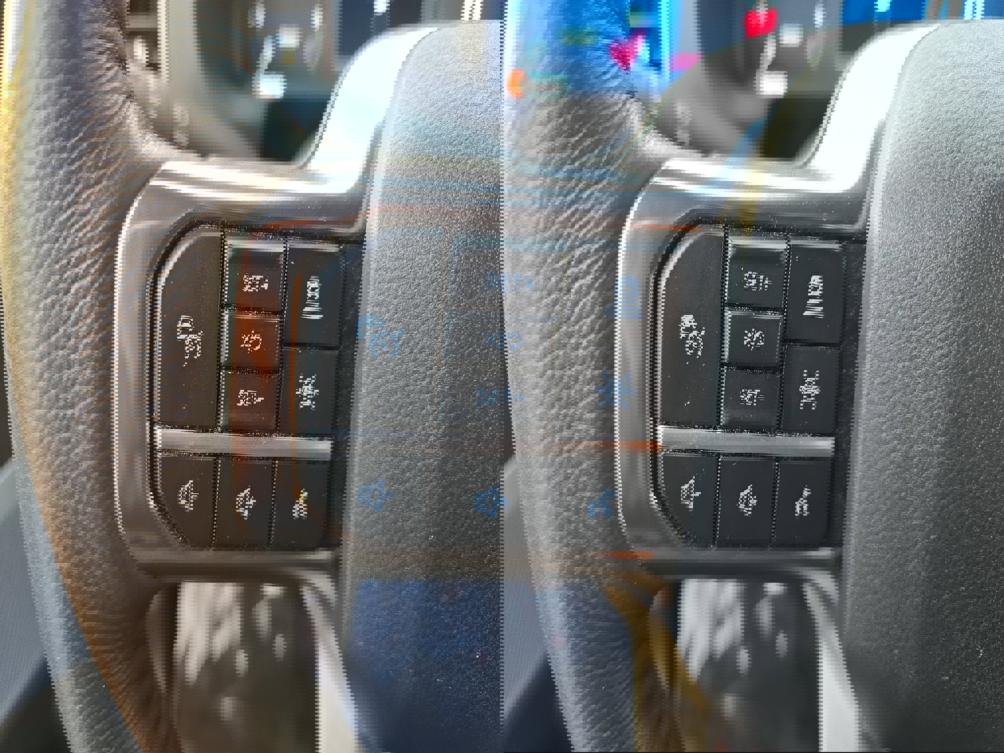 Used 2024 Ford F150 King Ranch w/ FX4 Off-Road Package image 18