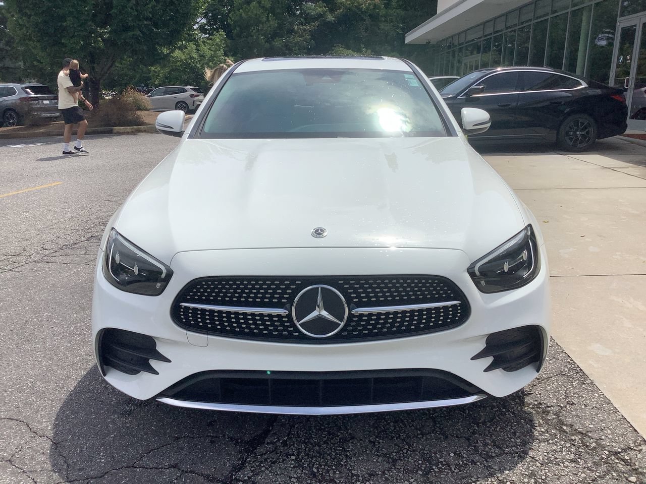Used 2021 Mercedes-Benz E 350 Sedan image 3