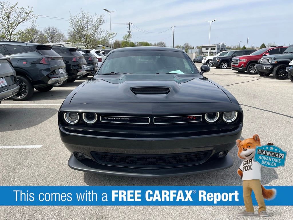 Used 2021 Dodge Challenger R/T image 2