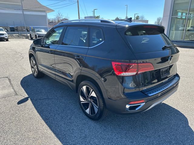 Certified 2024 Volkswagen Taos SE AWD/4WD image 6