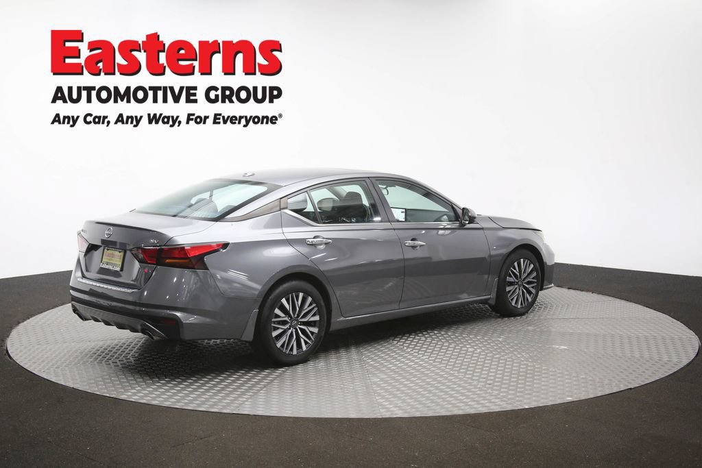 Used 2023 Nissan Altima 2.5 SV w/ SV Premium Package FWD image 41