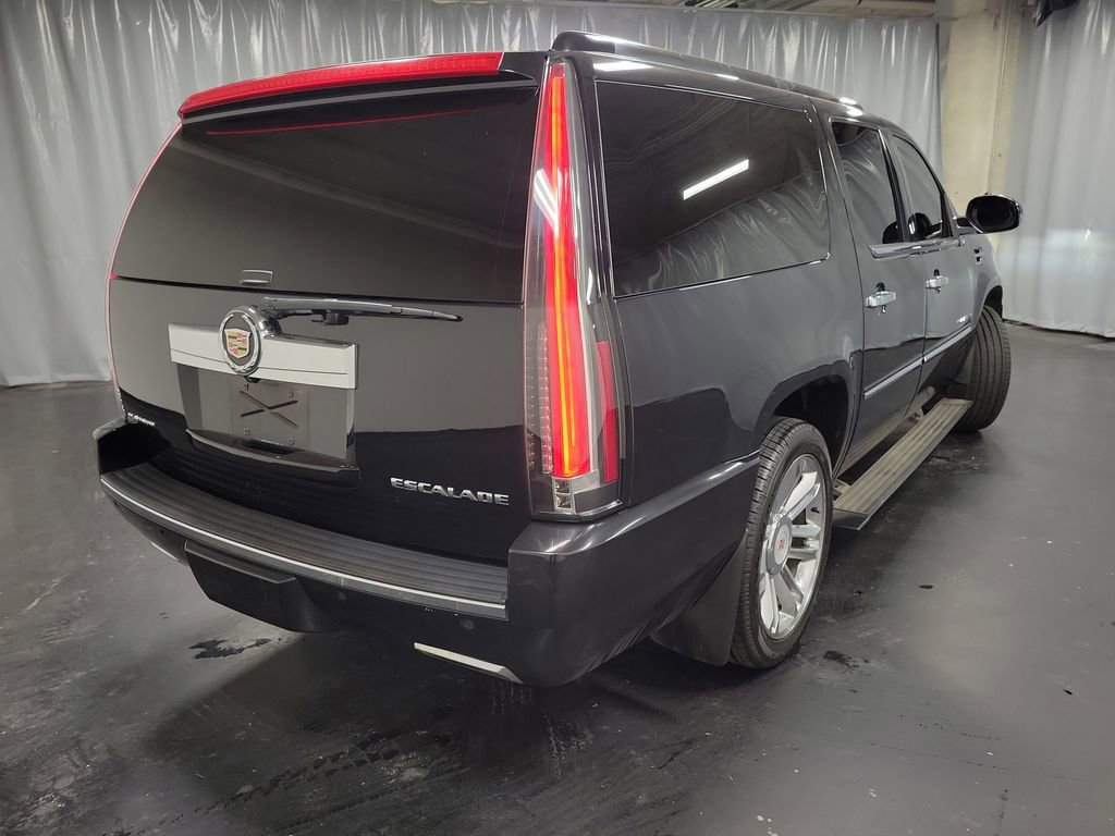 Used 2013 Cadillac Escalade ESV Platinum image 9