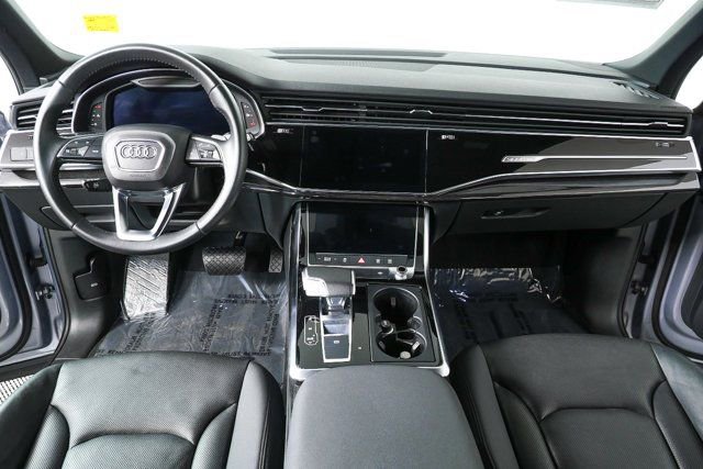 Used 2020 Audi Q7 3.0T Premium Plus w/ Premium Plus Package image 18
