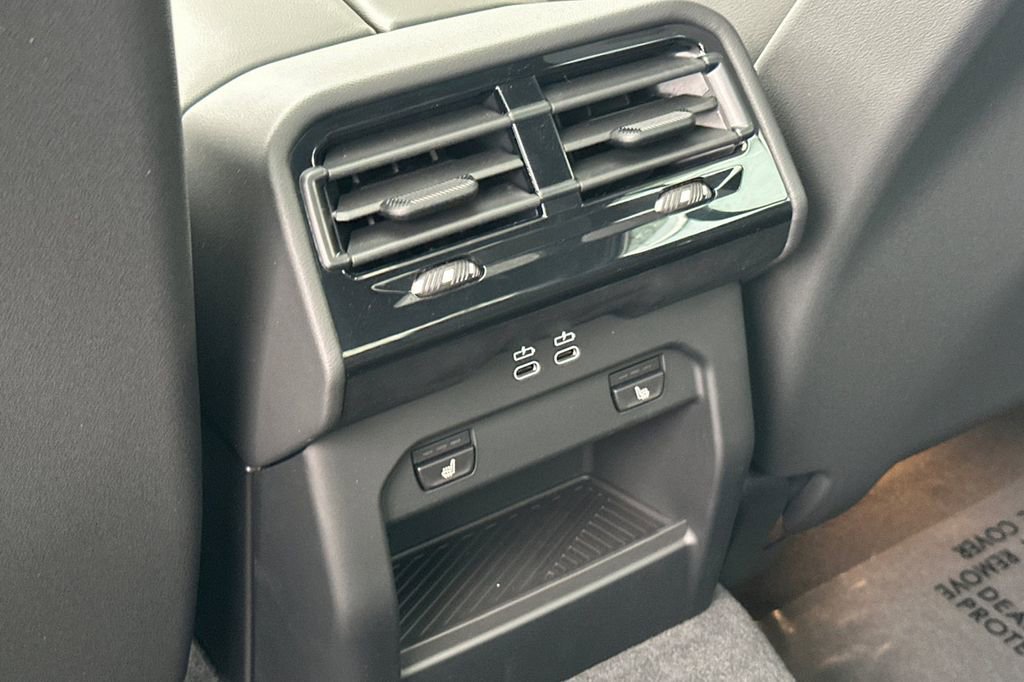 New 2026 BMW i5 eDrive40 w/ M Sport Package image 11