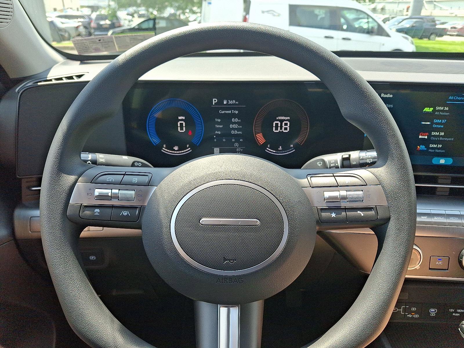 New 2026 Hyundai Kona SE image 13