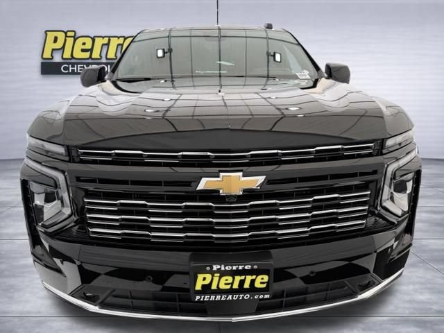 New 2026 Chevrolet Suburban High Country AWD/4WD image 10