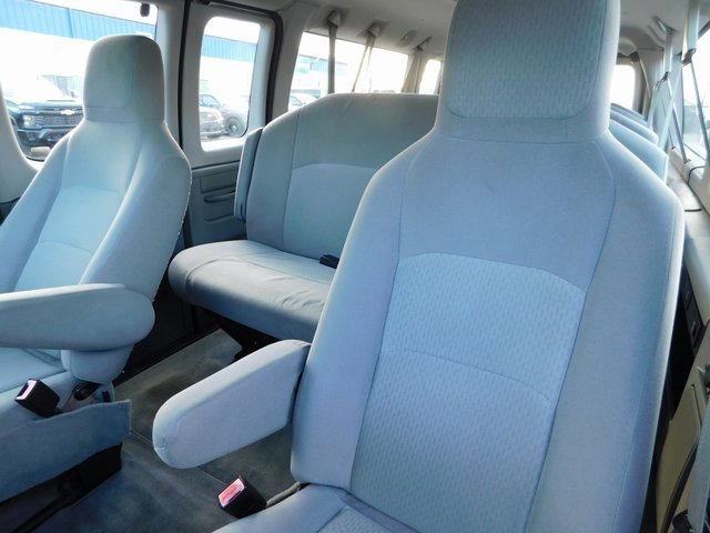 Used 2012 Ford E-350 and Econoline 350 XLT image 15