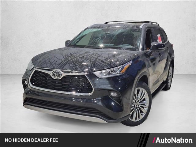 New 2026 Toyota Highlander Platinum