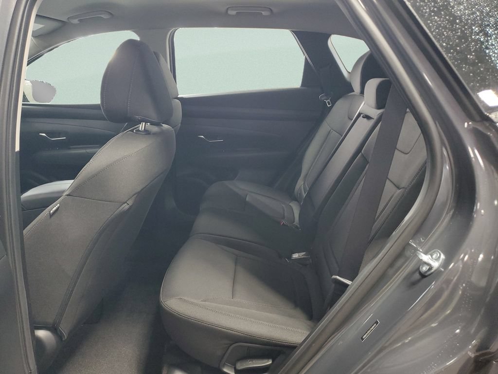 Used 2026 Hyundai Tucson SE FWD image 9