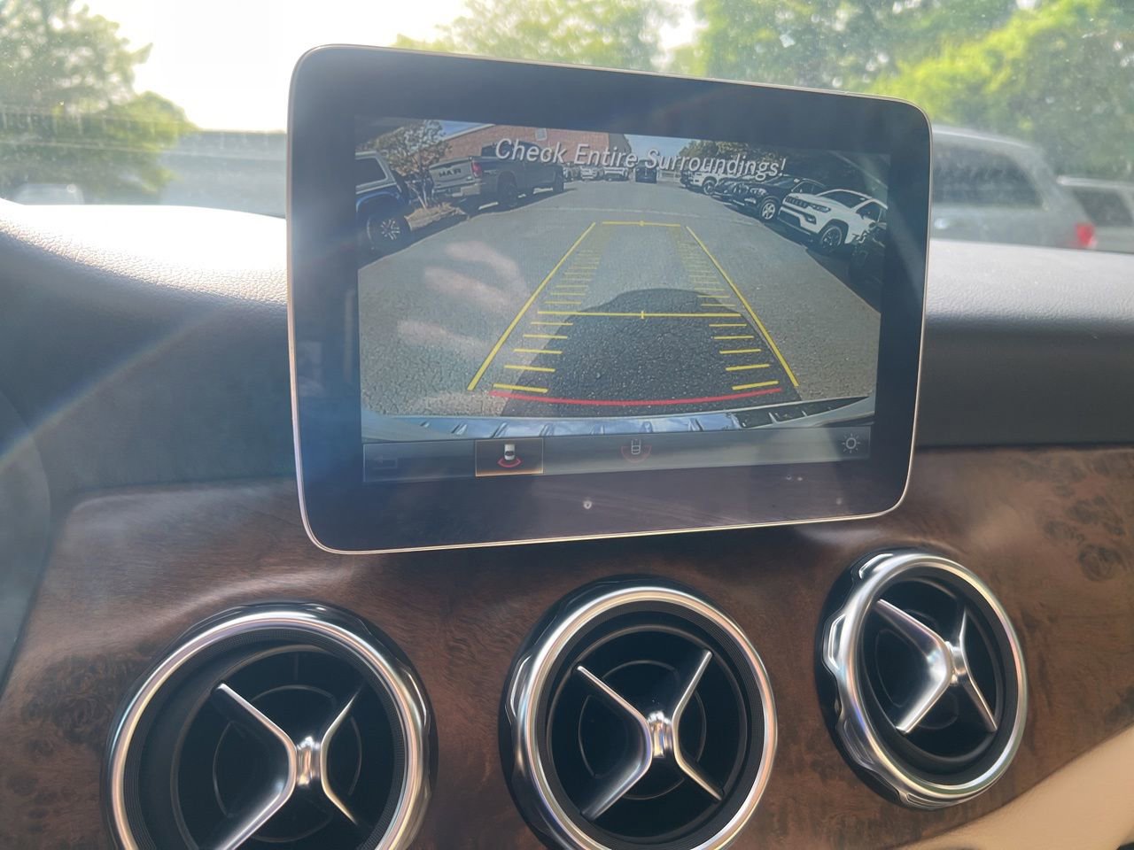 Used 2018 Mercedes-Benz GLA 250 4MATIC w/ Convenience Package image 29