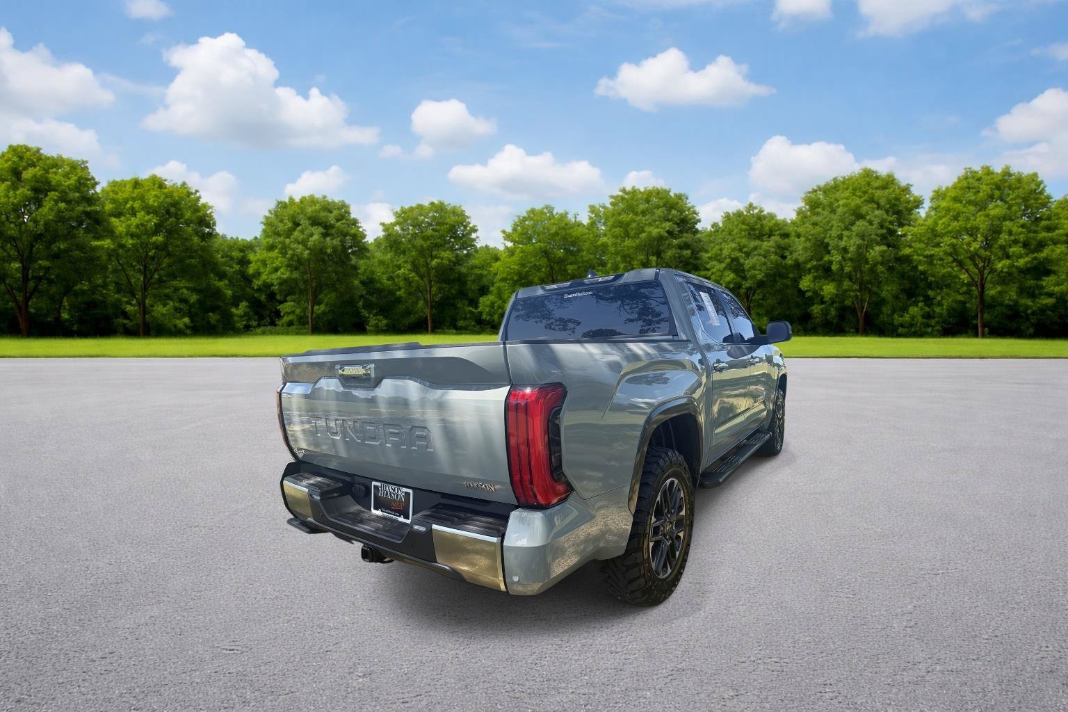 Used 2026 Toyota Tundra Limited w/ Power Package AWD/4WD image 7