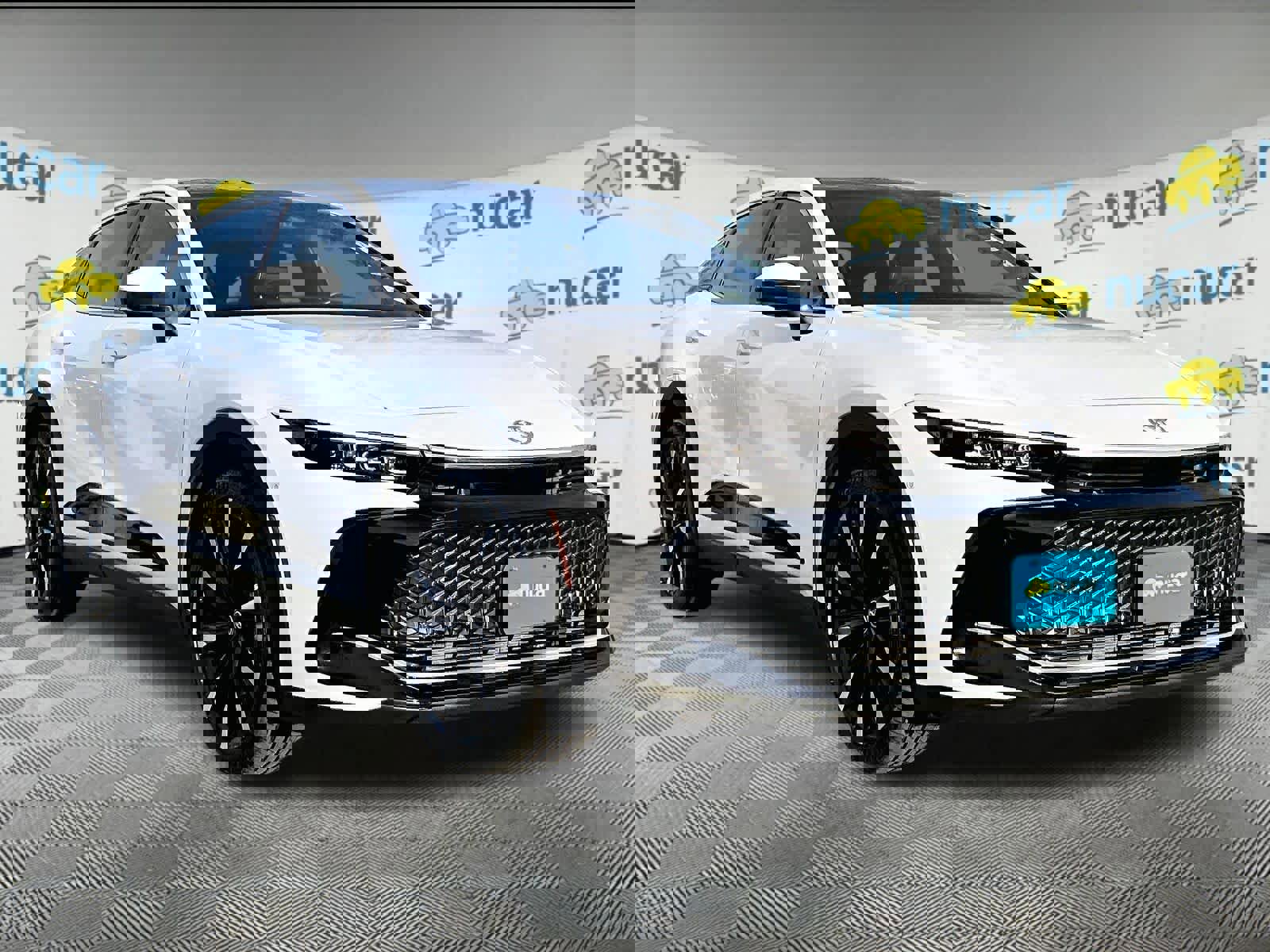 Used 2025 Toyota Crown Platinum