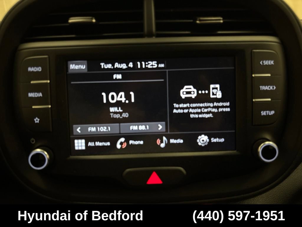 Used 2023 Kia Soul LX FWD image 18