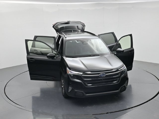 Used 2025 Subaru Forester Touring w/ Popular Package - Touring AWD/4WD image 51