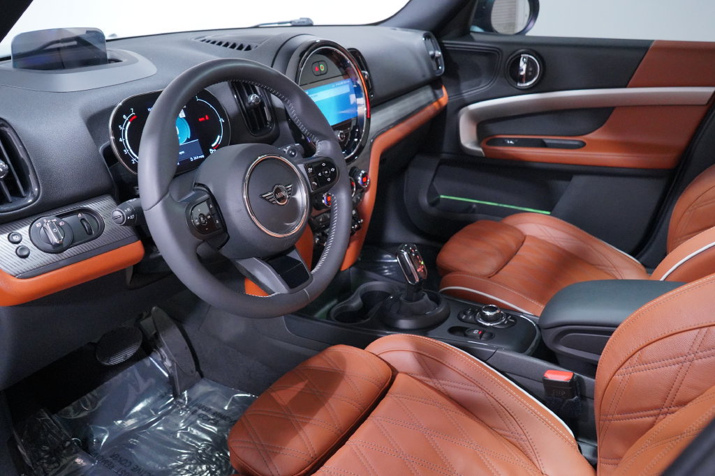 Used 2024 MINI Cooper Countryman S FWD image 6