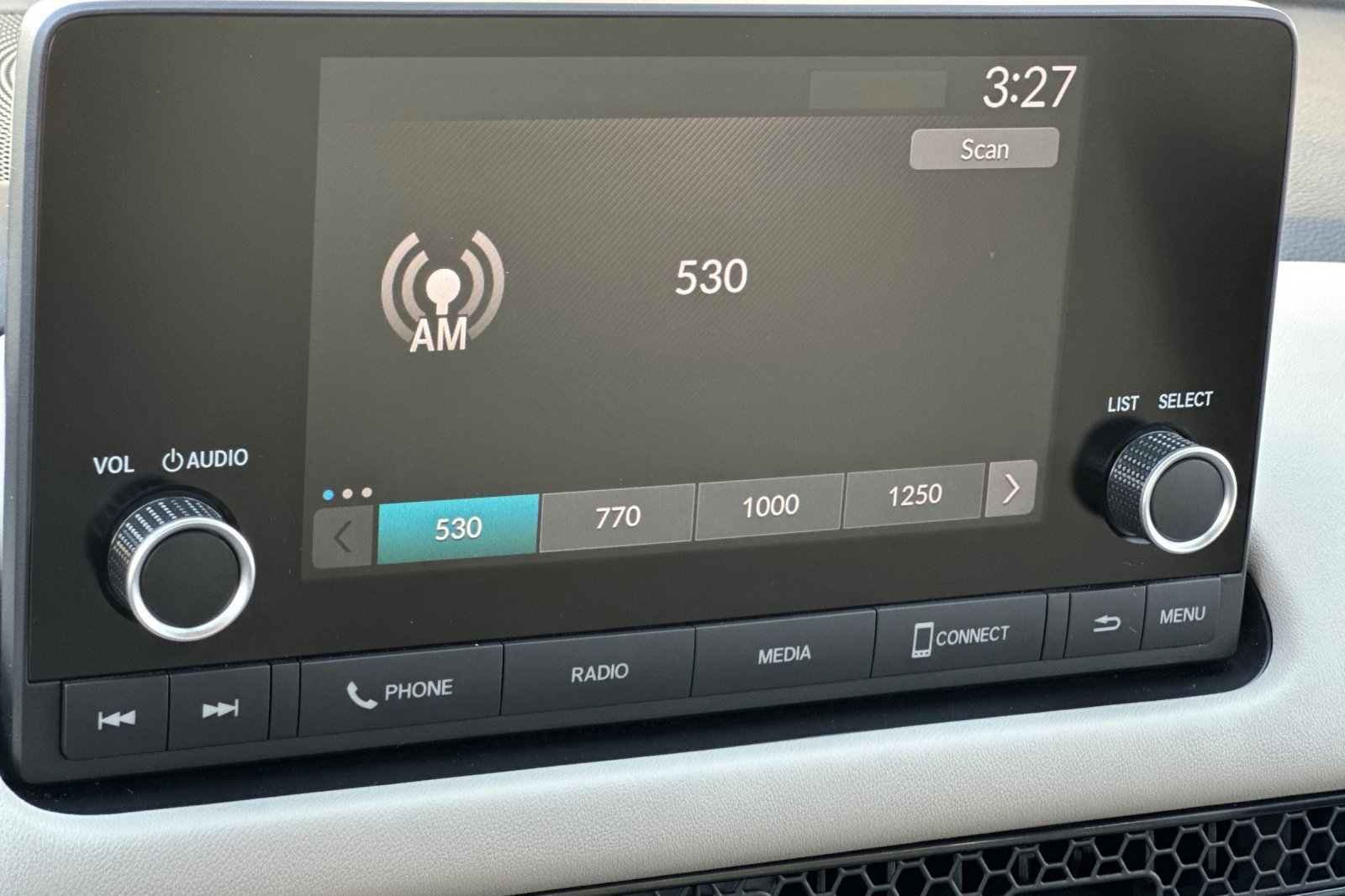 Certified 2025 Honda HR-V LX image 18