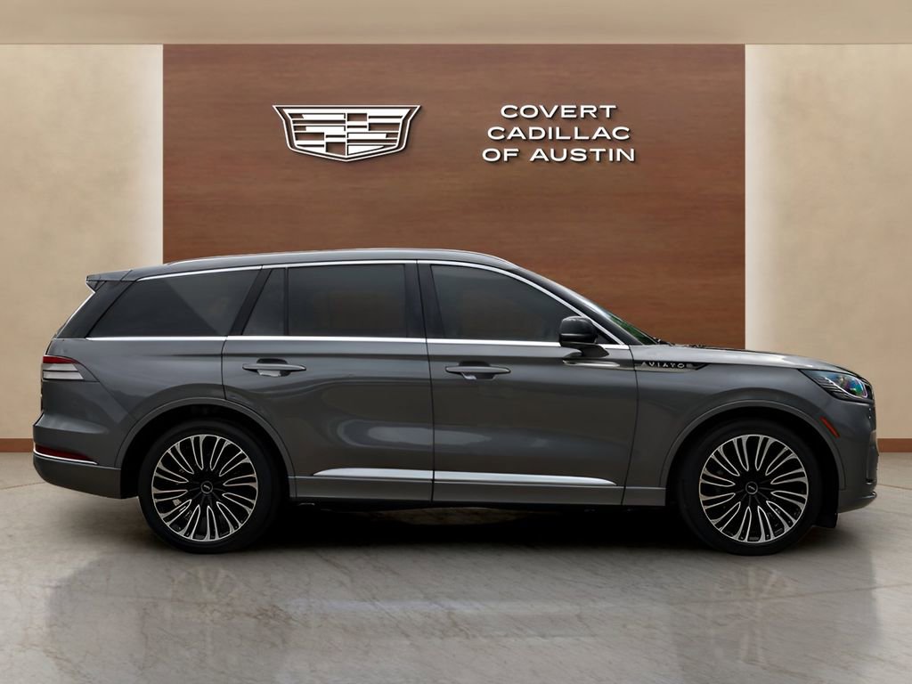 Used 2025 Lincoln Aviator Black Label image 5