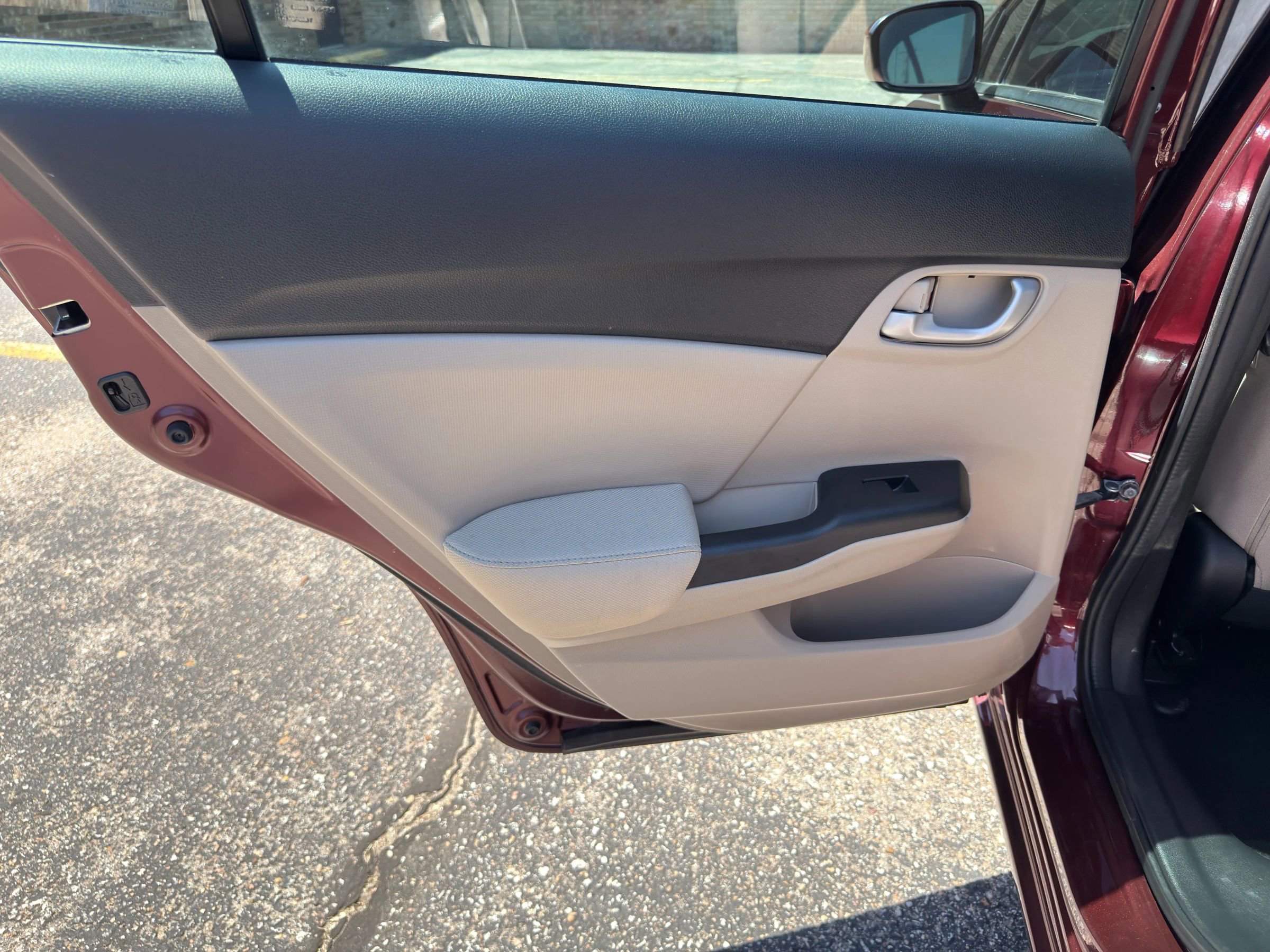 Used 2014 Honda Civic LX image 25