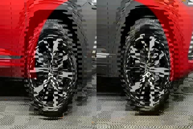 Certified 2025 Volkswagen Atlas Cross Sport SEL Premium R-Line image 22