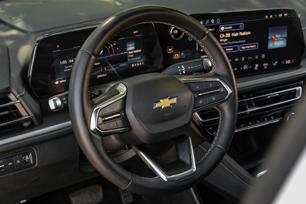 Used 2024 Chevrolet Traverse LT AWD/4WD image 4