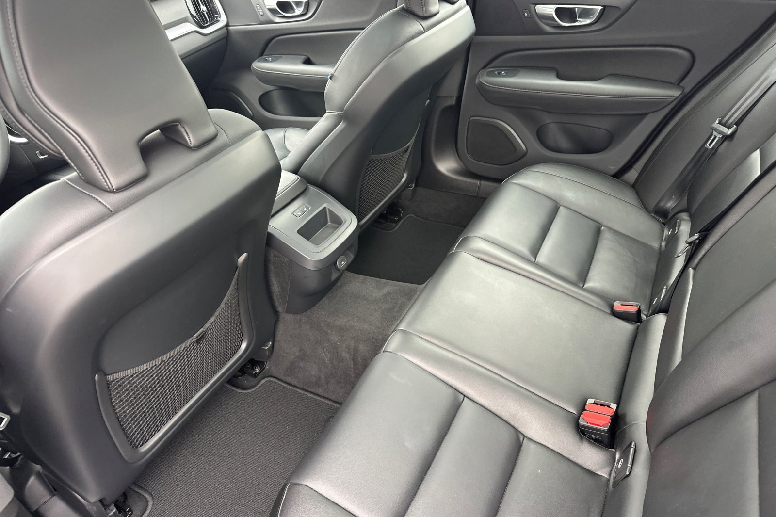 Certified 2025 Volvo S60 B5 Core FWD image 13