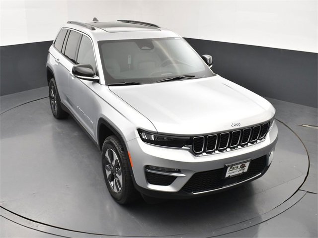 New 2025 Jeep Grand Cherokee Limited 4xe image 13