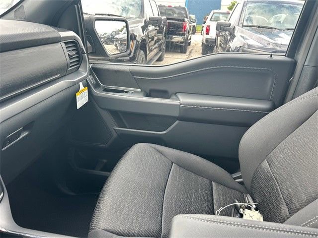 New 2025 Ford F150 XLT w/ Equipment Group 302A MID image 43