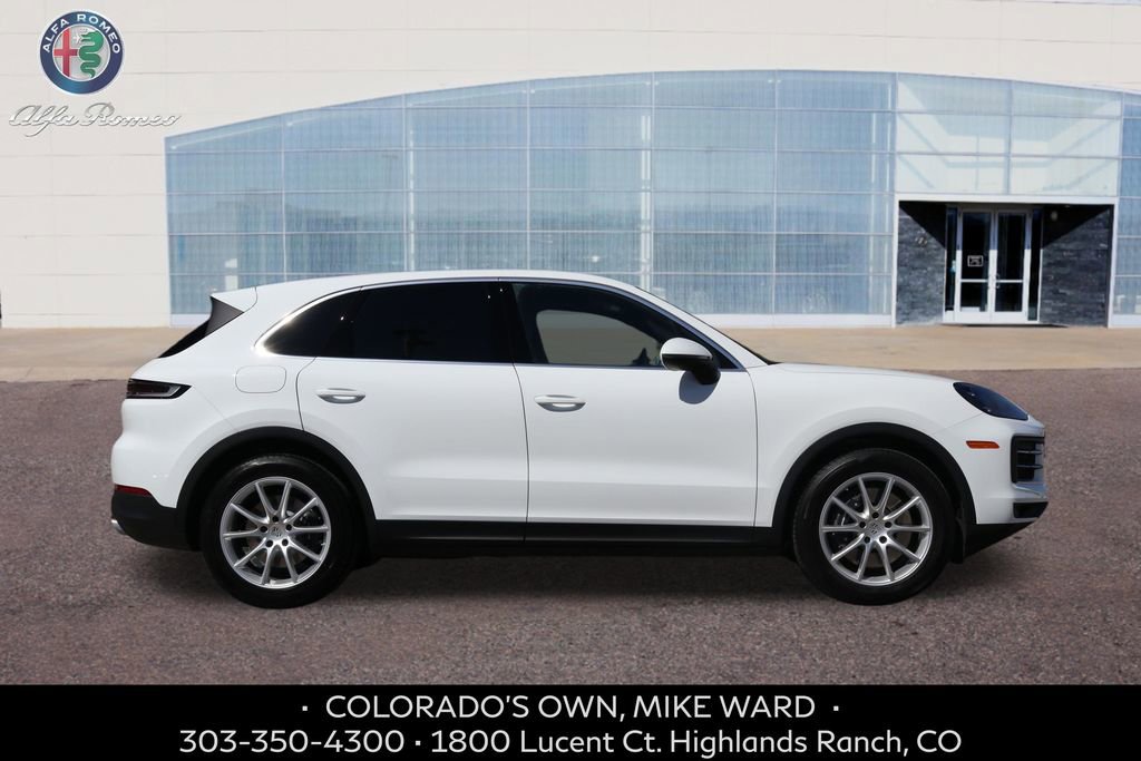 Used 2024 Porsche Cayenne image 7